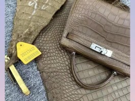 俄罗斯爱马仕鳄鱼皮包包手工定制的简单介绍