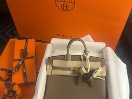 爱马仕真皮包回收(爱马仕包包回收价值高吗)