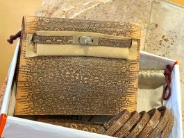 爱马仕蜥蜴马赛克公价(爱马仕蜥蜴包价钱)