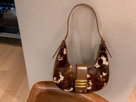 马来西亚女包(马来西亚女包品牌)