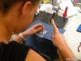 爱马仕工厂制作视频(爱马仕工厂制作视频大全)