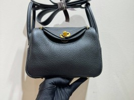 爱马仕包包展示视频高级感的简单介绍