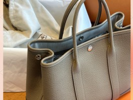 正品爱马仕包包报价(正品爱马仕包包报价图片)