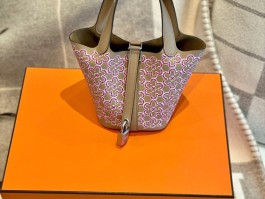 爱马仕包花纹(爱马仕的花纹图案叫什么)