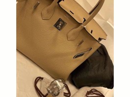 爱马仕birkin蜥蜴灰(爱马仕birkin25专柜多少钱)