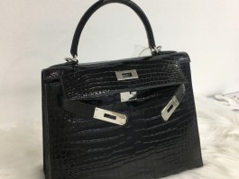爱马仕鳄鱼皮铂金黑色(爱马仕黑色鳄鱼皮铂金包)