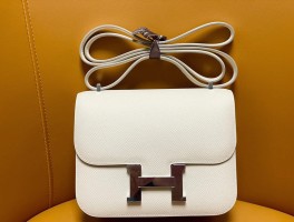 爱马仕birkin30包包奶昔白价格是多少的简单介绍