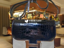 爱马仕康康鳄鱼皮包包(爱马仕鳄鱼皮包是真的鳄鱼皮吗)