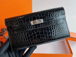 爱马仕鳄鱼皮二手价格(爱马仕鳄鱼皮铂金包细节图)