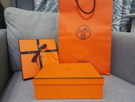 爱马仕包包的包装盒图片(爱马仕包包的包装是什么样的)