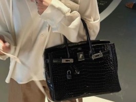 爱马仕birkin鳄鱼皮内饰(爱马仕包包birkinbag铂金包)