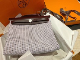 爱马仕限定包包(爱马仕限量款包多少钱)