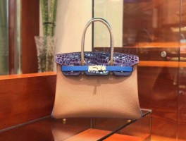 爱马仕鳄鱼皮birkin(爱马仕鳄鱼皮birkin公价)