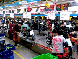 爱马仕工厂生产视频(爱马仕生产基地)