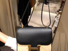 爱马仕包包的包装盒(爱马仕包装盒值多少钱)