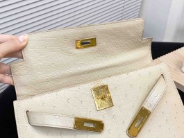 关于爱马仕铂金鸵鸟皮包真假辨别技巧的信息