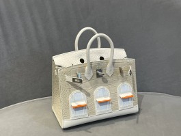 爱马仕房子包做工(爱马仕房子包配货800万)