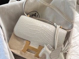 爱马仕包包怎么买划算(爱马仕的包哪里买)