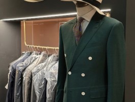 爱马仕定制西装多少钱啊呢(爱马仕定制西装多少钱一套)