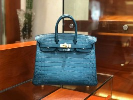 爱马仕鳄鱼皮黑金birkin(爱马仕birkin30鳄鱼皮黑金)